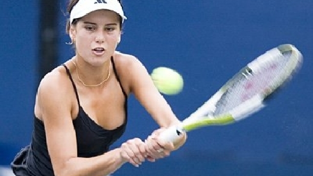 Sorana Cîrstea s-a calificat în premieră în turul trei la Australian Open