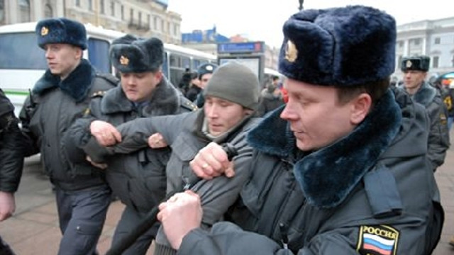 Protest la Sankt-Petersburg: ”Aici au fost furate voturile noastre”