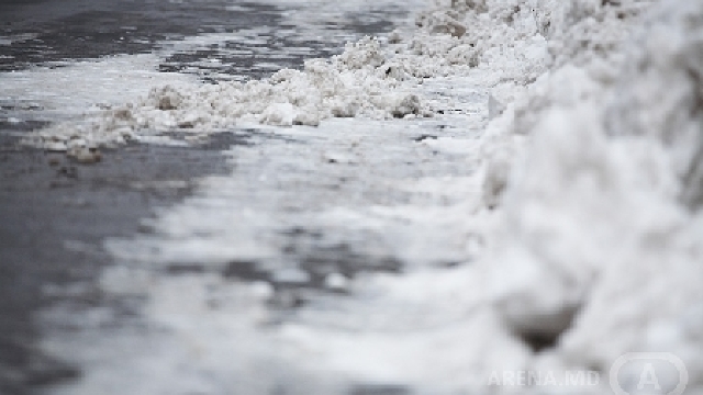 Stratul de zăpadă a ajuns până la 90 de centimetri în raionul Râșcani