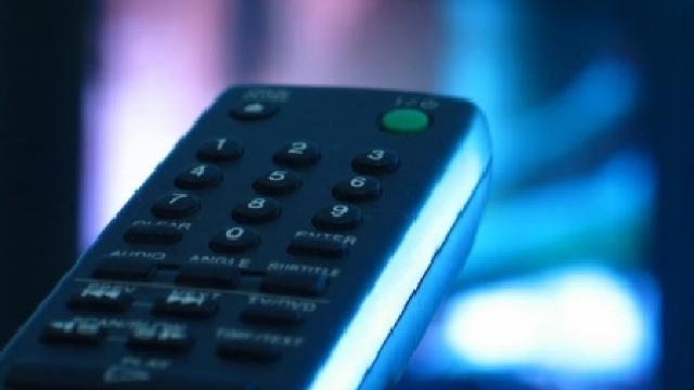 Autoritățile trec cu vederea ilegalitățile comise de televiziuni 