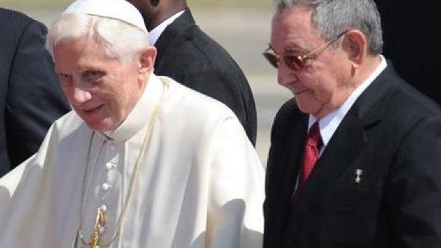 Papa Benedict al XVI-lea s-a întâlnit cu președintele cubanez Raul Castro