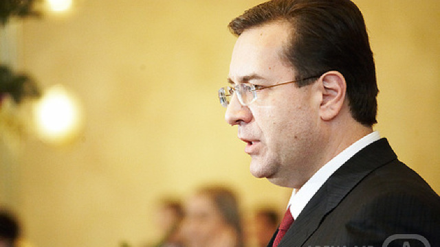 Proiectul de lege care prevede revocarea din funcție a șefului legislativului a fost respins