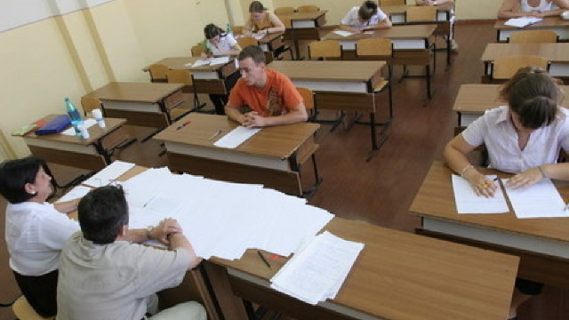 7 mii de elevi din Chișinău vor susține examenele de BAC