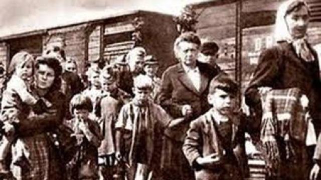 Astăzi se împlinesc 63 de ani de la cel mai mare val de deportări sovietice din Basarabia