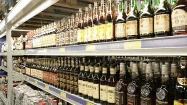 Guvernul ceh a interzis exportul de alcool, în urma presiunilor venite din partea UE