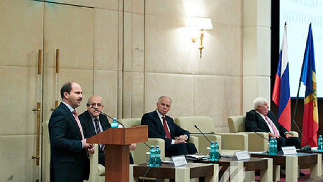 Peste 200 de agenți economici participă la forumul economic moldo-rus