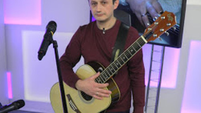 Viorel Burlacu - cantautor, chitarist, om de studio, profesor universitar, partea 1