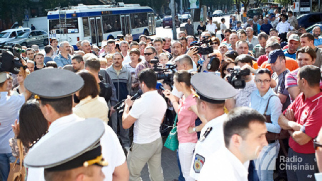 În Moldova, schimbările durează prea mult timp (Adevărul)