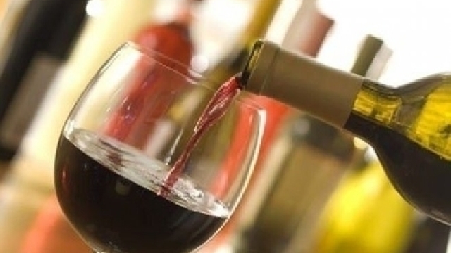 România ar putea majora importul de vinuri din Republica Moldova