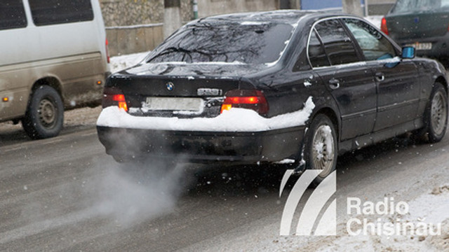 Carburanții s-au scumpit cu 50-60 de bani