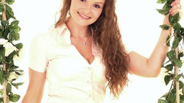 (Eurovision 2014) Ana Cernicova: ”Dragostea divină” este inspirată din propria experiență
