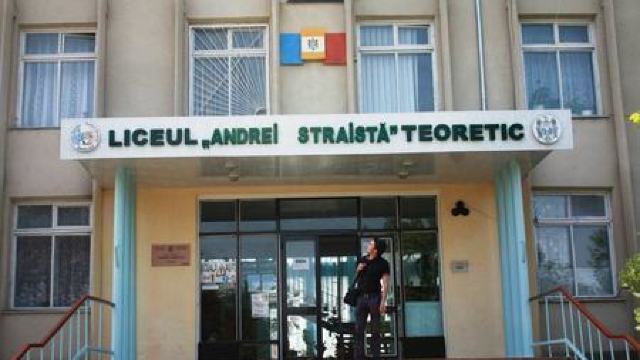 Noua formulă de finanțare a școlilor, implementată cu succes la Liceul ”Andrei Straistă”