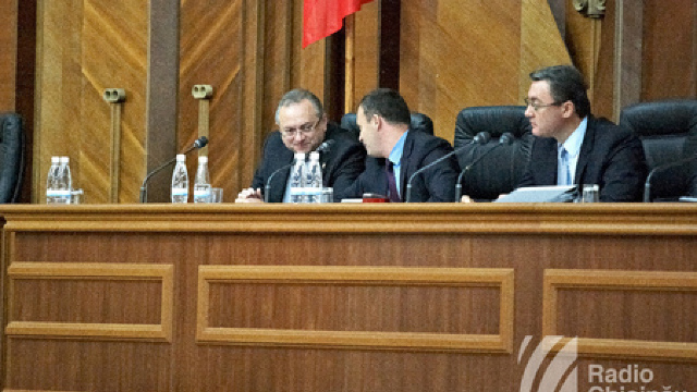 CC: Numirile lui Andrian Candu și a lui Oleg Bodrug, constituționale