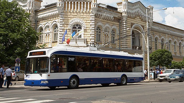 Primăria Chișinău va cumpăra unități de transport pentru a face față numărului mare de călători