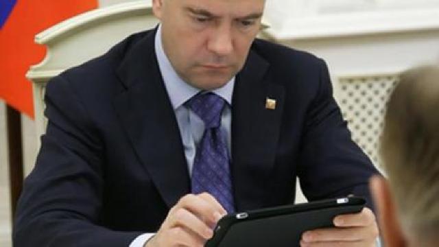 Contul de Twitter al lui Medvedev a fost spart de hackeri