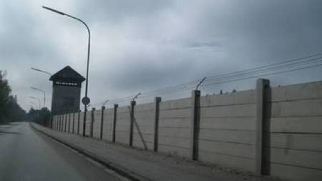 Ucraina a început construcția zidului la granița cu Rusia
