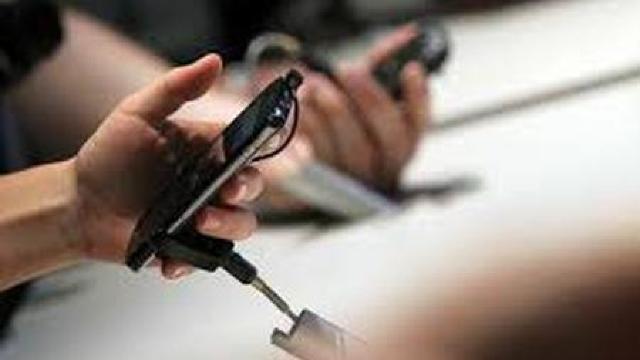 Hackerii nord-coreeni atacă smartphone-urile sud-coreene