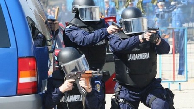 250 de carabinieri au făcut schimb de experiență cu Jandarmeria română