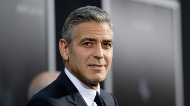 George Clooney revine în televiziune după 20 de ani
