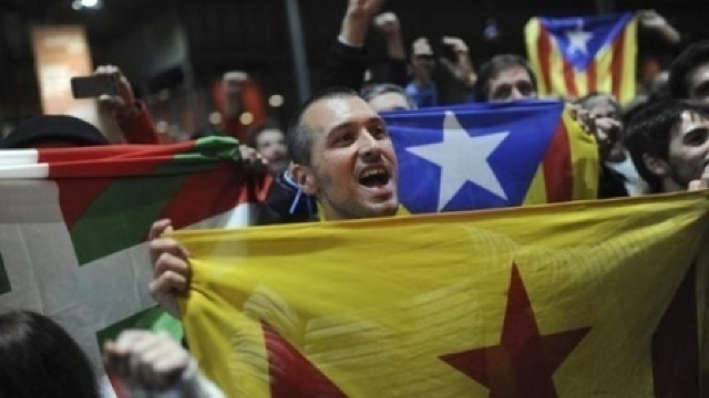 Catalanii au votat pentru independență