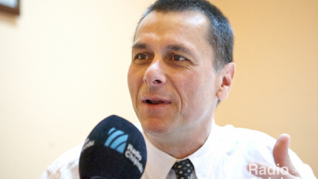 Ministrul delegat pentru românii de pretutindeni Bogdan Stanoevici a votat la Chișinău