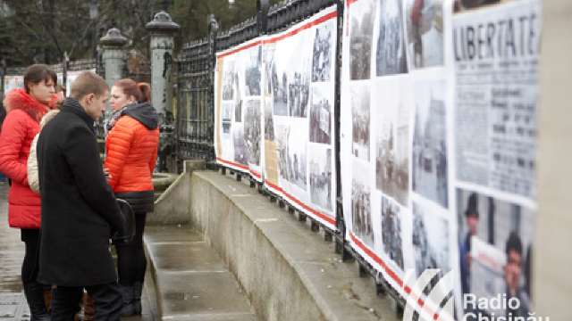  „25 de ani de la căderea comunismului în România” 