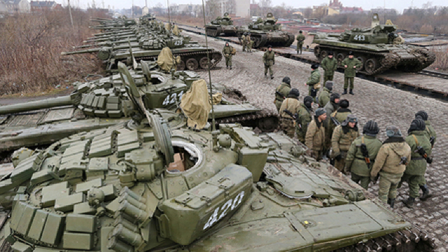50 de tancuri au pătruns în Ucraina în timpul summitului de la Minsk
