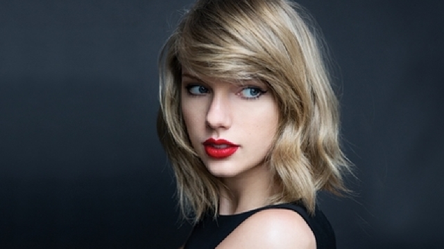 Taylor Swift, cea mai populară artistă din lume
