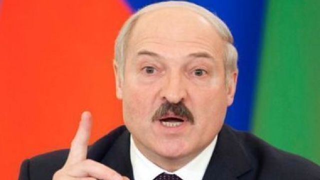 Lukașenko se teme de Putin