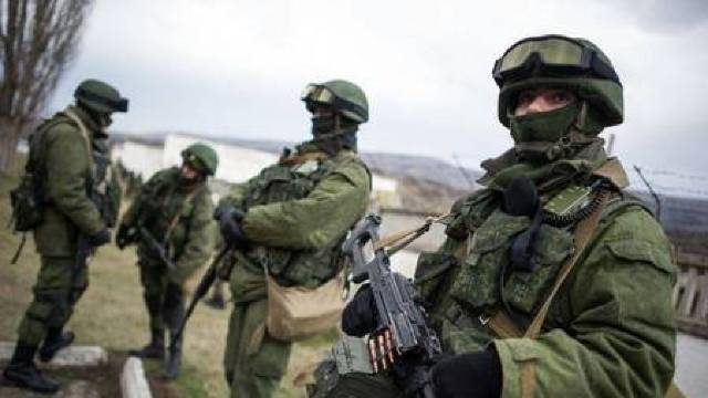 Militarii ruși au început astăzi exerciții militare navale în peninsula Crimeea