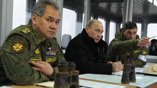 Reuters: Putin își calculează cu harta în față următoarea mișcare în Ucraina
