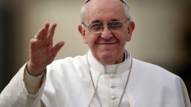 Papa Francisc la Napoli: Maica Domnului fie cu voi