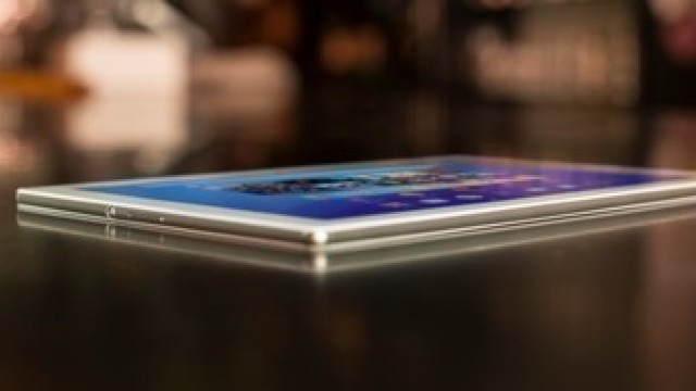 Sony Xperia Z4 Tablet. Cea mai subțire tabletă, rezistentă și la apă (VIDEO-FOTO)