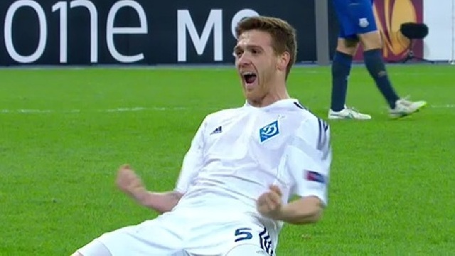 Gol spectaculos la Kiev de la 35 de metri  (VIDEO)