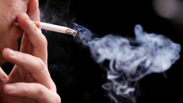 Austria va interzice din 2018 fumatul în cafenele și restaurante