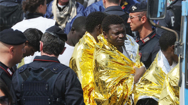 Peste 700 de persoane au fost salvate din largul coastelor Siciliei