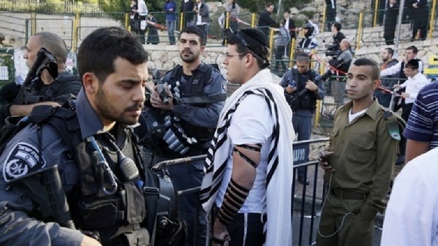 Atac armat în Ierusalim: Un bărbat a înjunghiat șase persoane