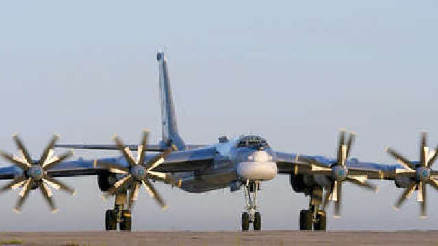 Bombardiere strategice ruse cu capacitate nucleară, escortate de avioane militare japoneze și sud-coreene
