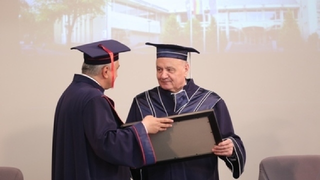 Nicolae Timofti a primit titlul de Doctor Honoris Causa al Universității 