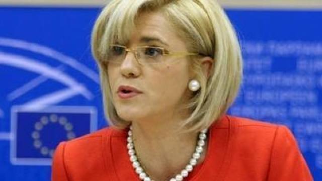 Corina Crețu: Grecia ar putea suferi pierderi, deoarece totul este suspendat