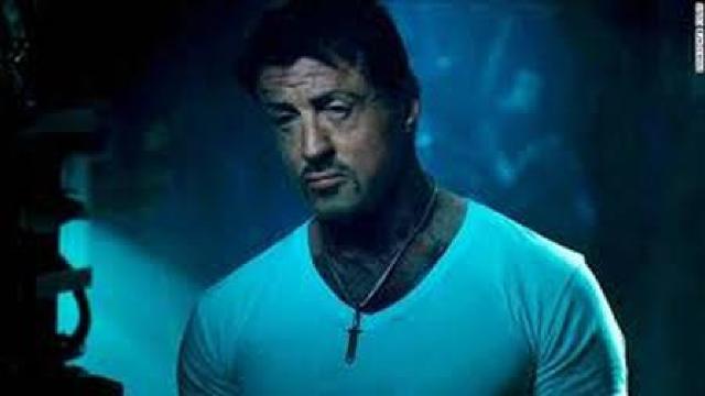 Sylvester Stallone NU VA LUPTA contra grupării Statul Islamic
