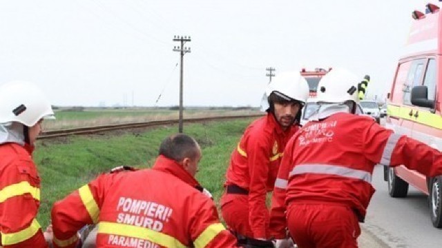 ACCIDENT în România: 3 persoane au murit, 27 sunt internate, iar altele 8 cazate