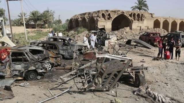  Atac sângeros în Bagdad: Cel puțin 54 de morți și 86 de răniți
