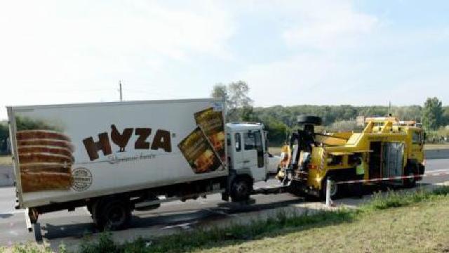 În camionul abandonat în Austria au fost găsite 71 de cadavre