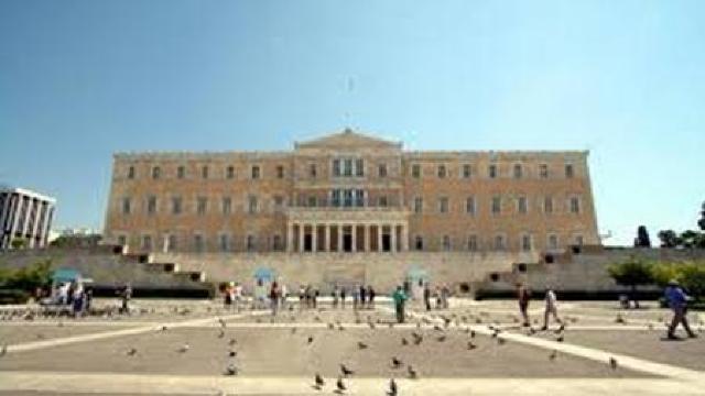 Parlamentul grec aprobă acordul tehnic cu creditorii