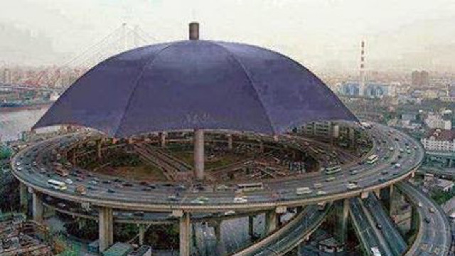 Cea mai mare umbrelă din lume (FOTO)