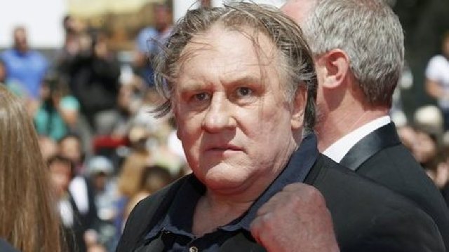 Gérard Depardieu intenționează să se mute în Belarus