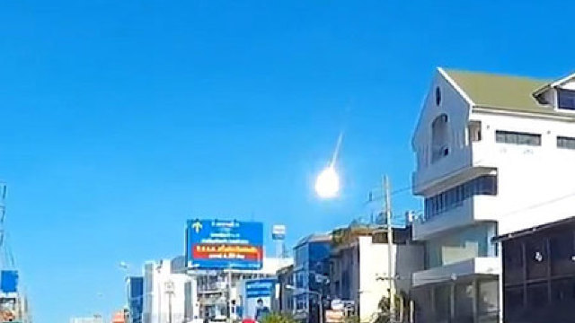 Un METEOR a căzut deasupra Bangkokului (VIDEO)