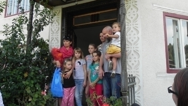 POVESTEA unei familii de refugiați ucraineni care a ajuns în România (FOTO)