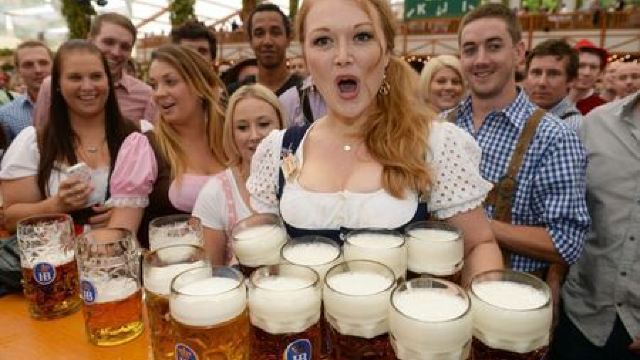 Oktoberfest: Autoritățile bavareze se tem de șocul cultural dintre migranți și amatorii de bere